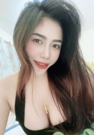 Lisa. 2